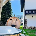 Dolce Гостевой дом Щирк